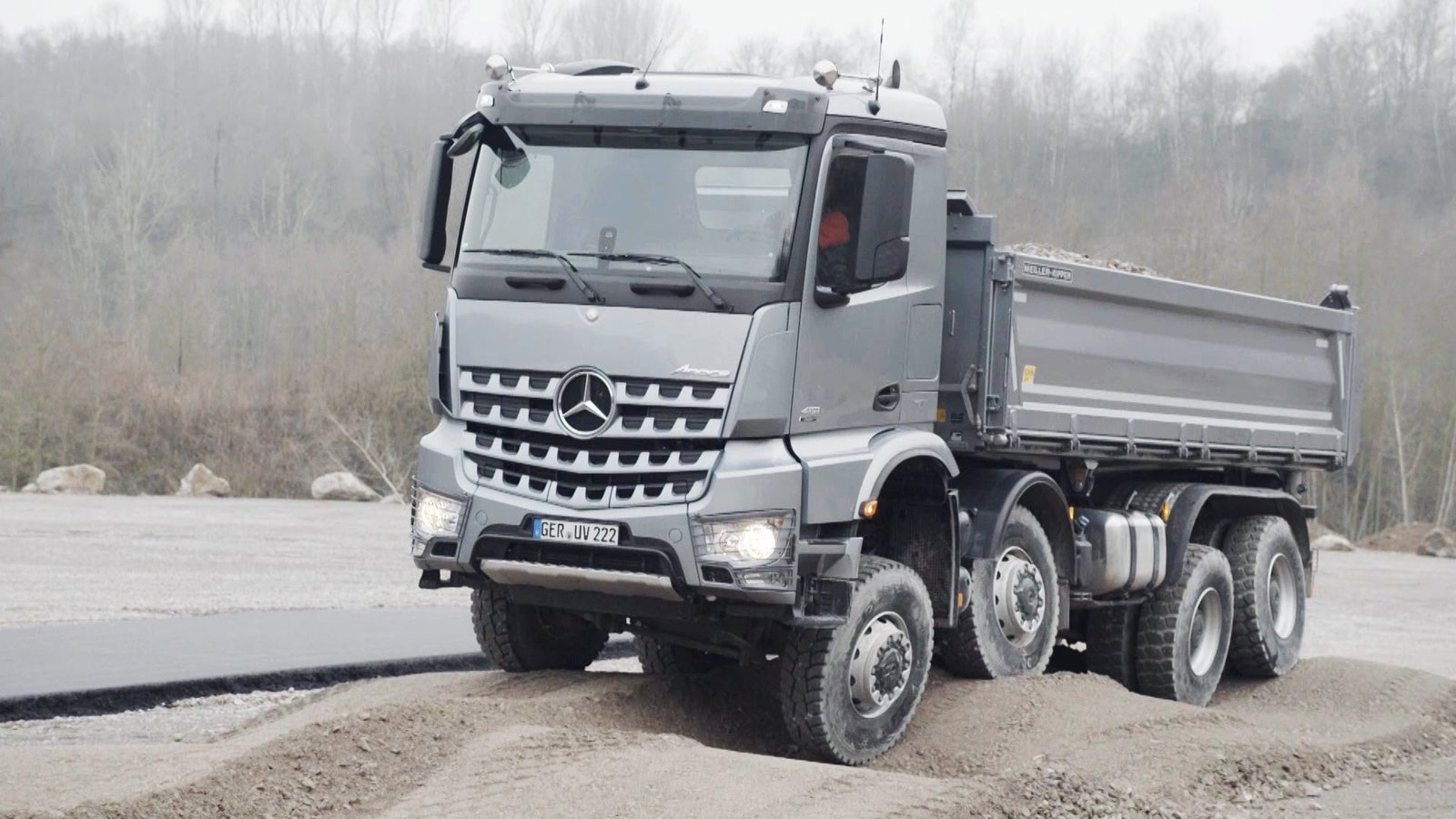 Mercedes Arocs Off-road Test Drive – Canvids