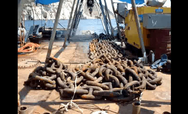 Massive Failure Ship Crew Drop An Anchor Without Attaching The Chain