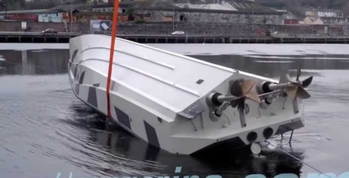 yacht capsize recovery