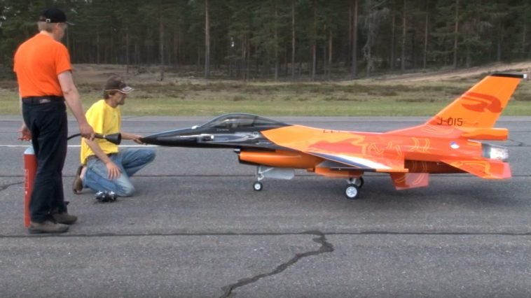 Largest, heaviest and most powerful RC water airplane – “Dornier Do X ...